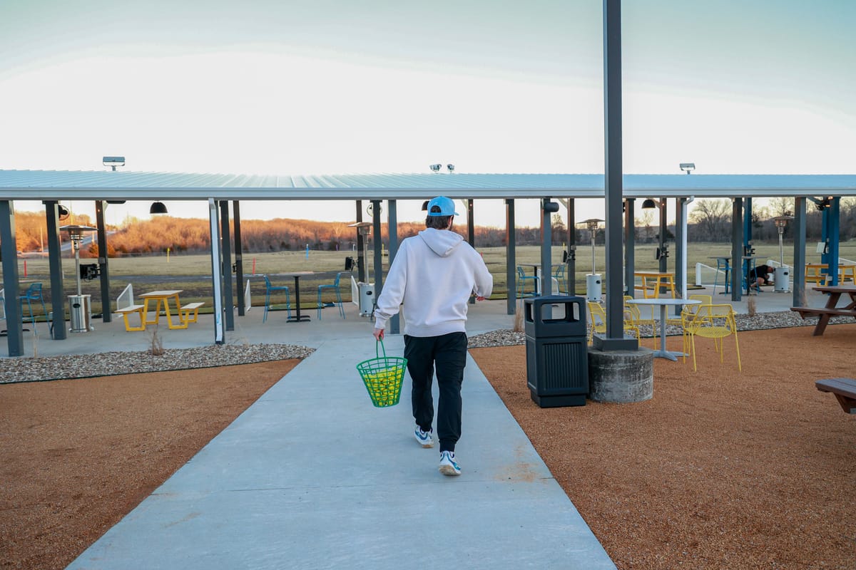 Blue Jeans Golf Raises $20M